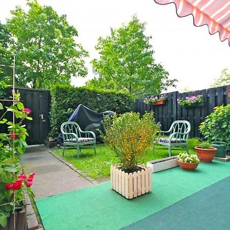Private Rooms Laatzen Hannover Exterior photo